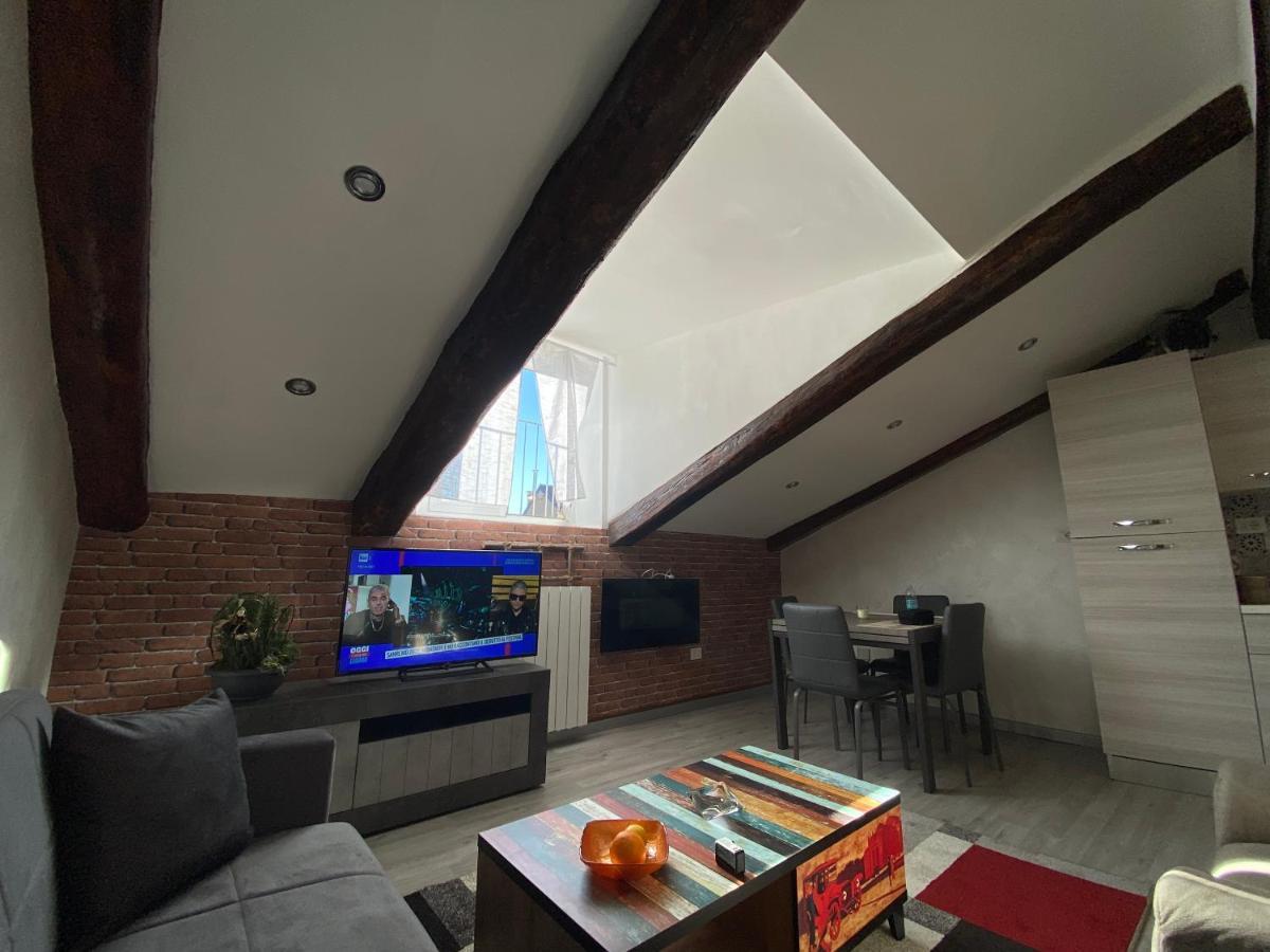 טורינו Deluxe Appartment מראה חיצוני תמונה
